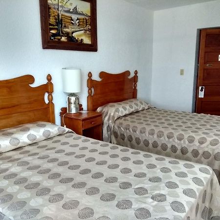 Hotel Spa Taninul Los Puentes ภายนอก รูปภาพ